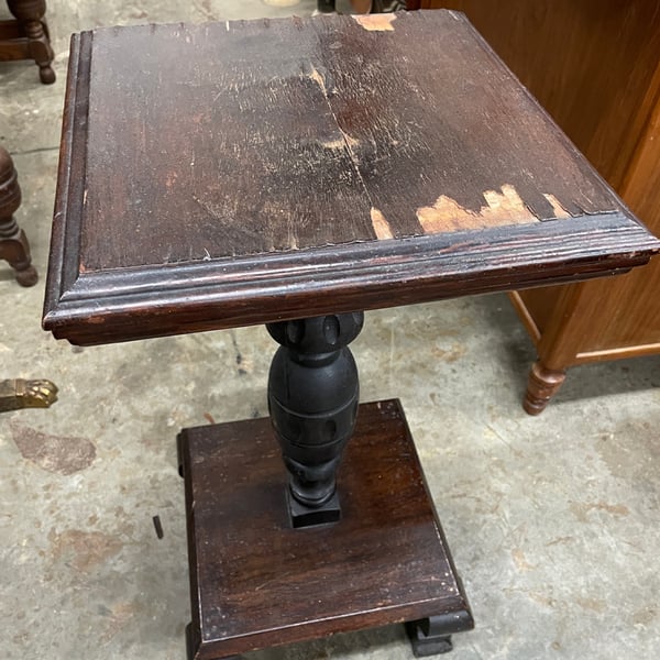 antique restoration: side table before
