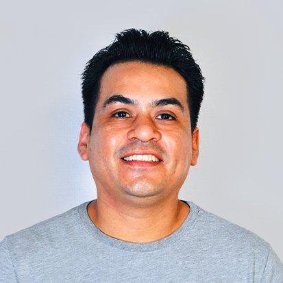 Restoration Specialists_Finishing & Repair Specialist_Miguel